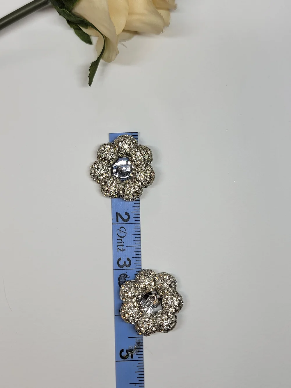 Kenneth Jay Lane Silver Crystal Flower Clip-On Earrings - Picture 3 of 3